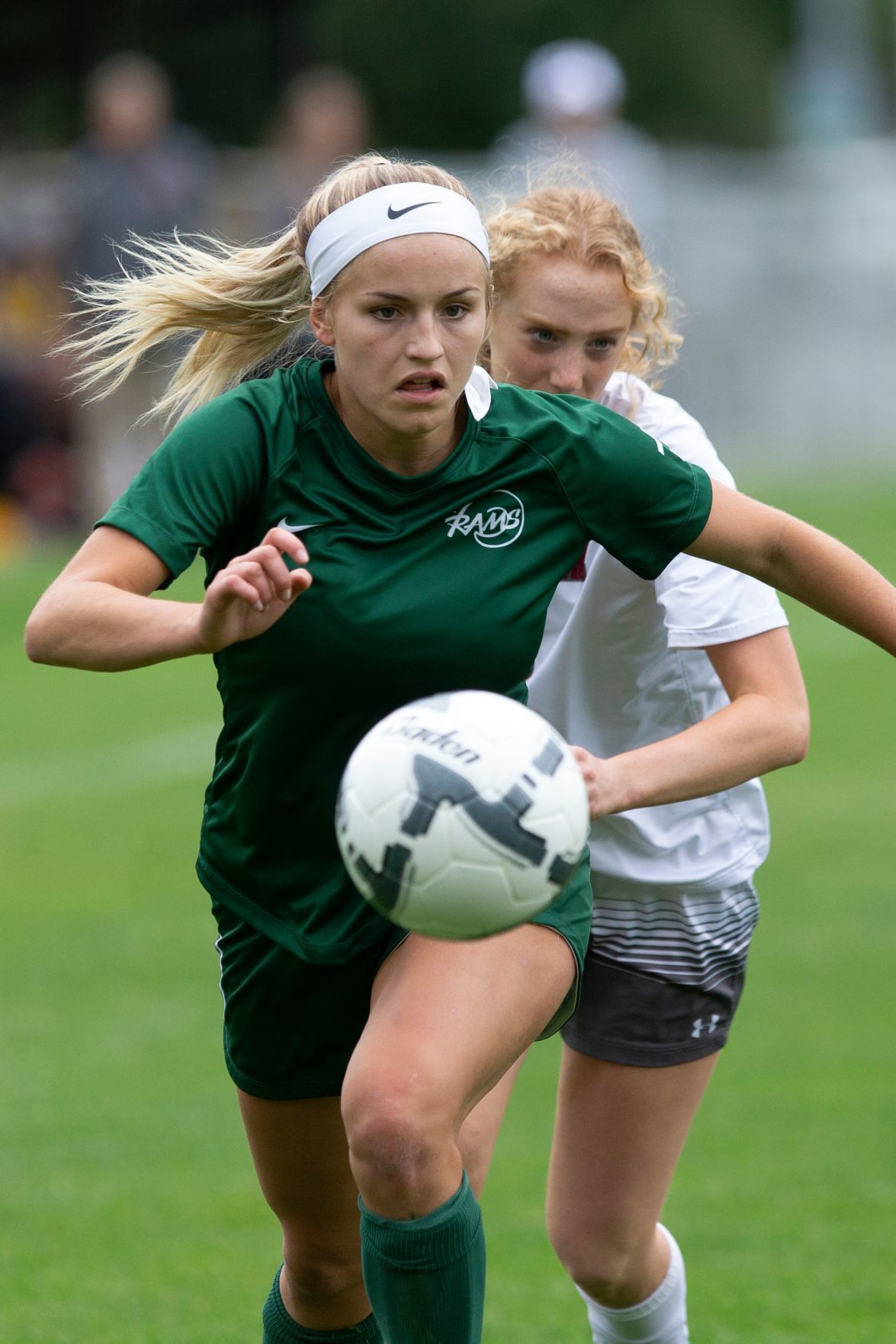 Billings Central girls soccer stomps Hamilton